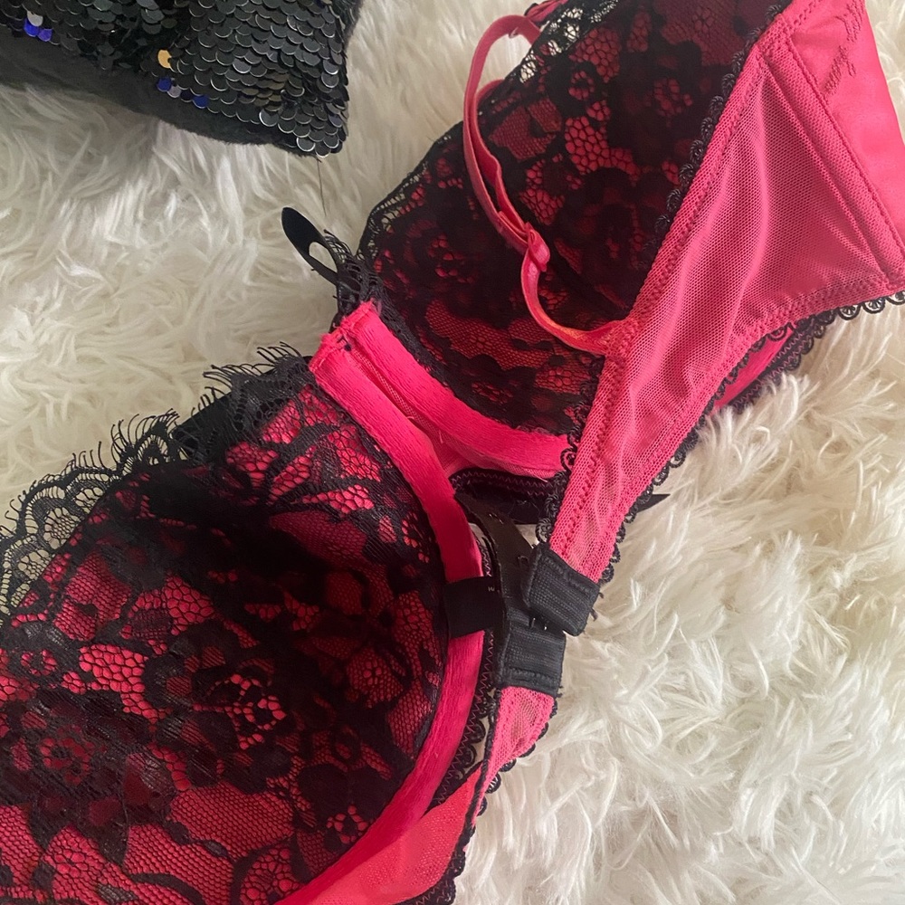 Vintage Sale before gone Sexy little things Victoria Secret bra 😍 yay Y2K - Picture 3 of 9